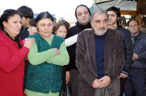 'viyolonselin Dahi Çocuğu' Fethiye'de Toprağa Verildi 'viyolonselin Dahi Çocuğu' Fethiye'de Toprağa Verildi