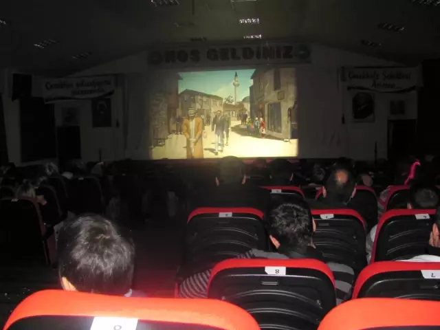 'allah'ın Sadık Kulu: Barla'yı Seydişehir'de 3 Bin Kişi İzledi 'allah'ın Sadık Kulu: Barla'yı Seydişehir'de 3 Bin Kişi İzledi