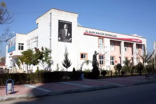 Mersin İl Genel Meclisi, Cem Evi�ni �ibadet Merkezi� Kabul Etti Haberler