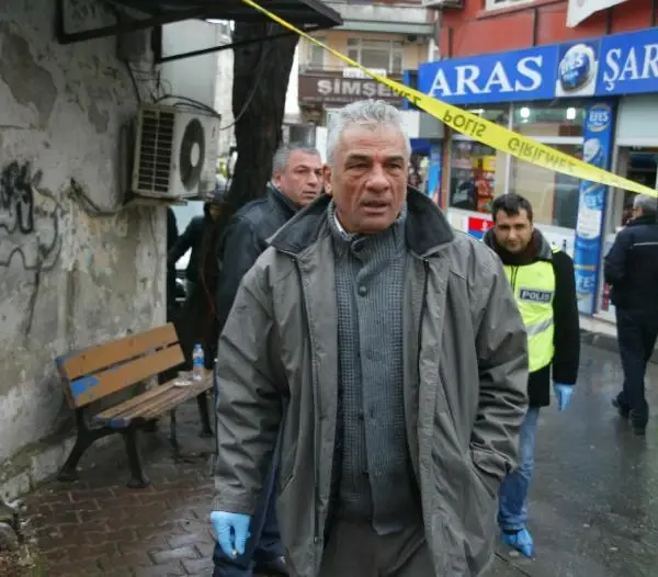 Hırsızlar Duvar Delip, Kuyumcuyu Soydu Haberler