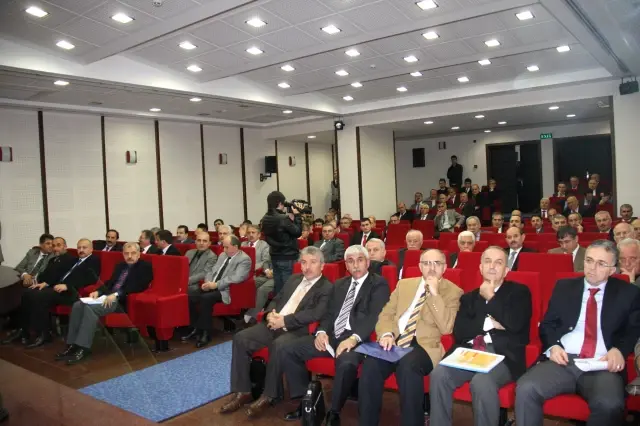 Trabzon Valiliği İl Koordinasyon Kurulu Toplantısı Trabzon Valiliği İl Koordinasyon Kurulu Toplantısı
