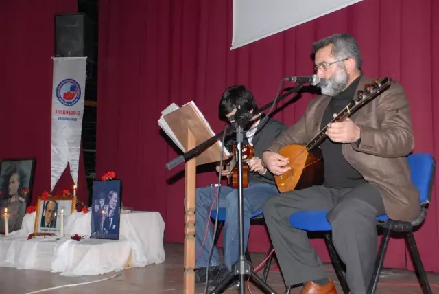 Fethiye'de Uğur Mumcu'yu Anma Etkinlikleri Fethiye'de Uğur Mumcu'yu Anma Etkinlikleri