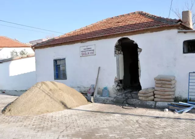 Aliağa Belediyesi, Sağlık Evi ve Öğretmen Evi Onarımları Yapıyor Haber
