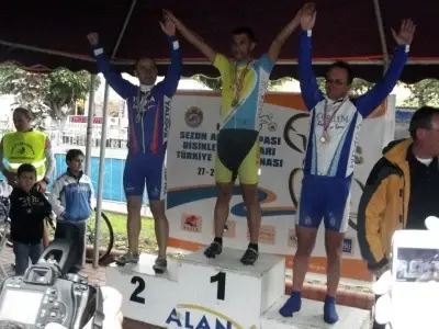 Yalovali Bisikletciler Antalya Dan Ikincilikle Donduler Spor