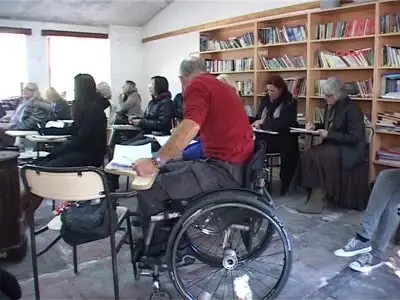 Hem Türkçe'yi, Hem de Türk Örf ve Adetlerini Öğreniyorlar Hem Türkçe'yi, Hem de Türk Örf ve Adetlerini Öğreniyorlar
