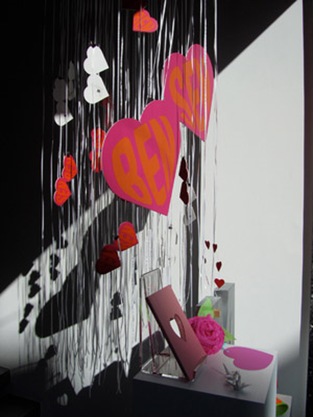 Aşkın Kağıt Formu - Haber