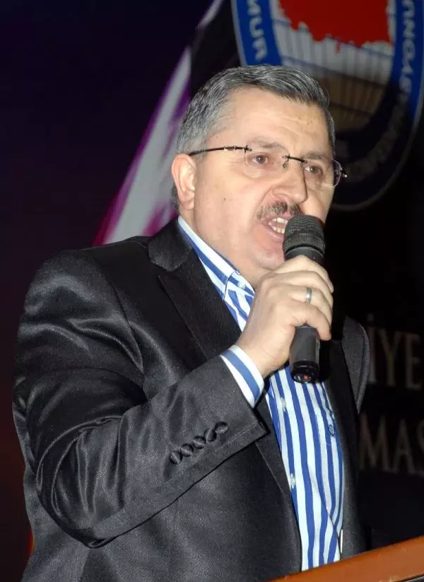 Memur-Sen Genel Başkanı, Müfredata Ek Din Dersi Konulmasını İstedi Memur-Sen Genel Başkanı, Müfredata Ek Din Dersi Konulmasını İstedi
