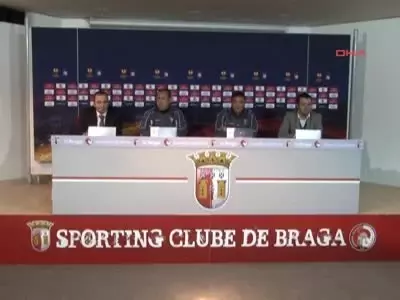Braga Teknik Direktörü Leonardo Jardım: 'Beşiktaş ve Braga Arasında Çok Fark Yok' Braga Teknik Direktörü Leonardo Jardım: 'Beşiktaş ve Braga Arasında Çok Fark Yok'