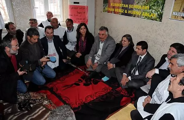 Selahattin Demirtaş 'Sandık' İstedi - Haberler