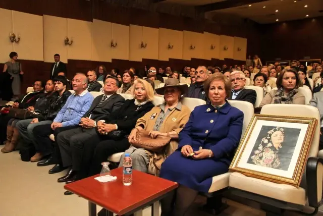 Ümran Baradan Ölümünün Birinci Yılında Anıldı