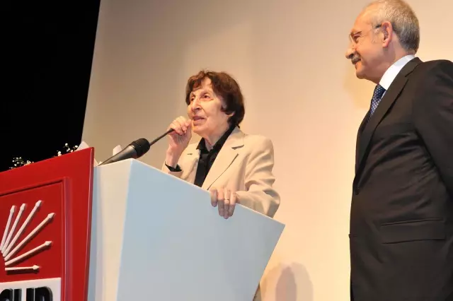 Rahşan Ecevit: Türkiye'de En Önemli Konu İrticadır