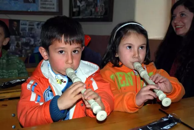 Senfoni Orkestrasından Çobana Özel Konser Senfoni Orkestrasından Çobana Özel Konser
