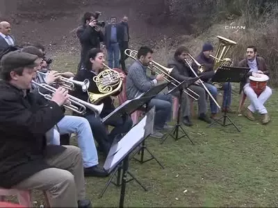 Anadolu Filarmoni Orkestrası, Köylerde 'Çoban Ateşi' Konseri Veriyor Anadolu Filarmoni Orkestrası, Köylerde 'Çoban Ateşi' Konseri Veriyor