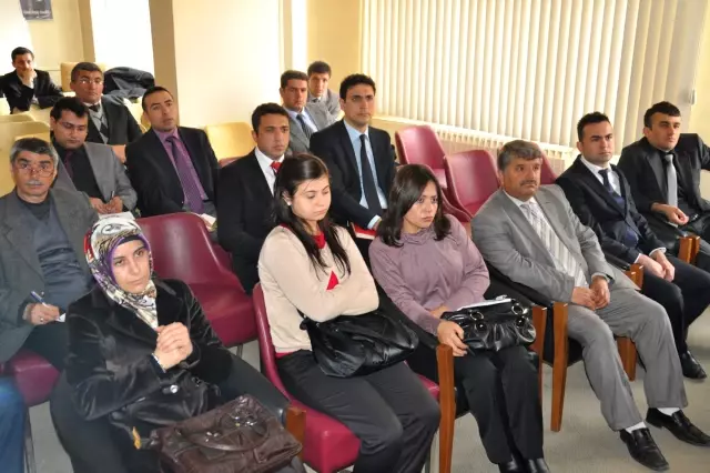 Yozgat'ta Dernek Üyelerine Seminer Verildi