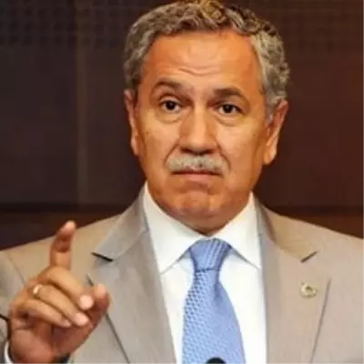 Bülent Arınç'tan Çarpıcı Açıklamalar Bülent Arınç'tan Çarpıcı Açıklamalar