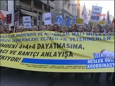 Meslek Odalarından 4+4+4 Protestosu