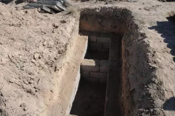 Ankara'da Zehirlenen 5 Kişi Nevşehir'de Toprağa Verildi Ankara'da Zehirlenen 5 Kişi Nevşehir'de Toprağa Verildi