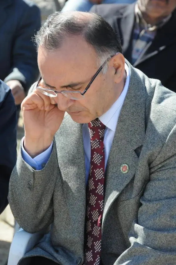 Ankara'da Zehirlenen 5 Kişi Nevşehir'de Toprağa Verildi Ankara'da Zehirlenen 5 Kişi Nevşehir'de Toprağa Verildi