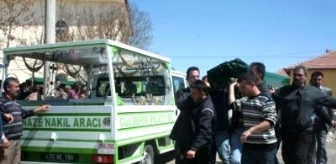 Nevşehir3 Ankara'da Zehirlenen 5 Kişi Nevşehir'de Toprağa Verildi