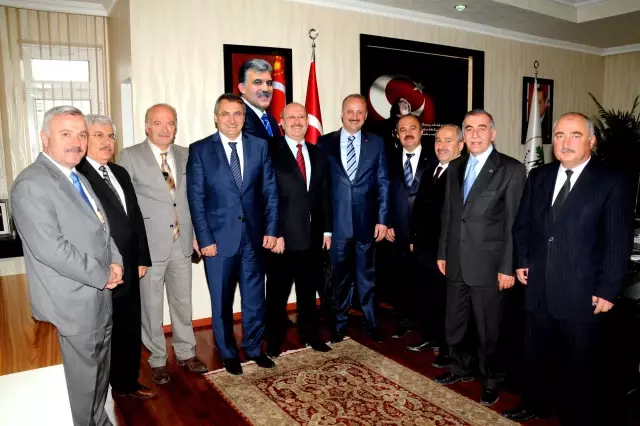 Belediye Başkanları Birliği'nden Başkan Akgül'e Ziyaret Belediye Başkanları Birliği'nden Başkan Akgül'e Ziyaret