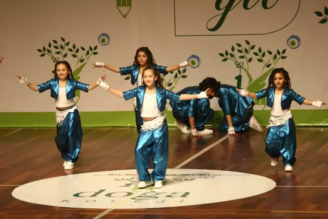 Doğa Koleji Öğrencileri Tekerlekli Sandalye Basketbol Takımı İçin Dans Etti