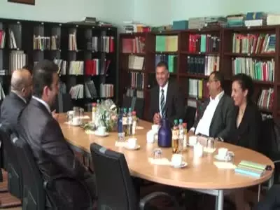 Neckar Türk İşverenler Derneği'ninden Başkonsolosa Ziyaret