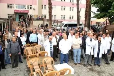 Doktor Arslan'ın Öldürülmesi Kınandı Doktor Arslan'ın Öldürülmesi Kınandı