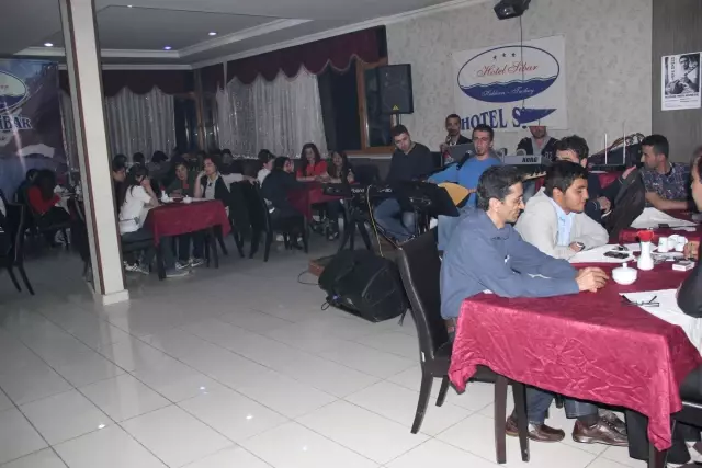 Hakkari'de Numan Hadi Konseri