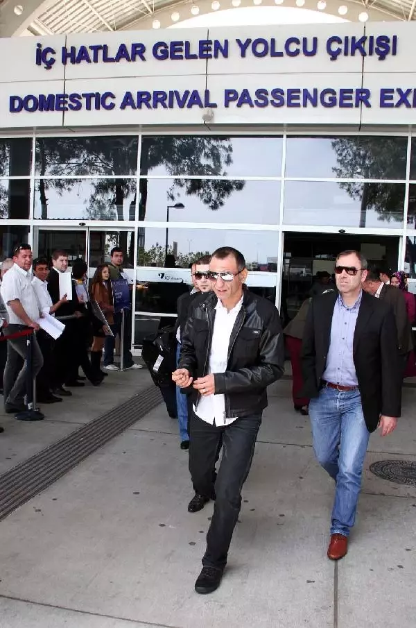 Televizyon Yıldızları Antalya'da Televizyon Yıldızları Antalya'da