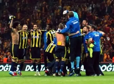 Derbide Gülen Taraf Fenerbahçe