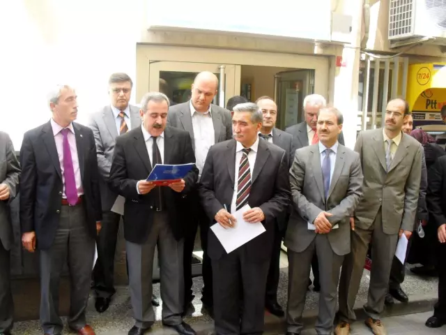 Eğitimciler Ankara'ya Dert Faksladı Eğitimciler Ankara'ya Dert Faksladı