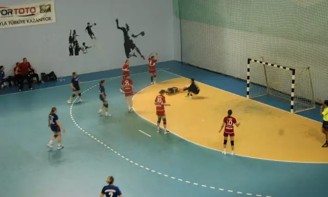 Bayanlar Hentbol Süper Ligi Final Four Serisi