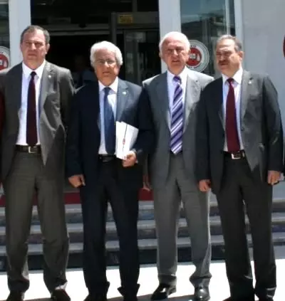 Aybastı'da Belediye Başkanı'nın da Yargılandığı 'Rüşvet' Davası Başladı