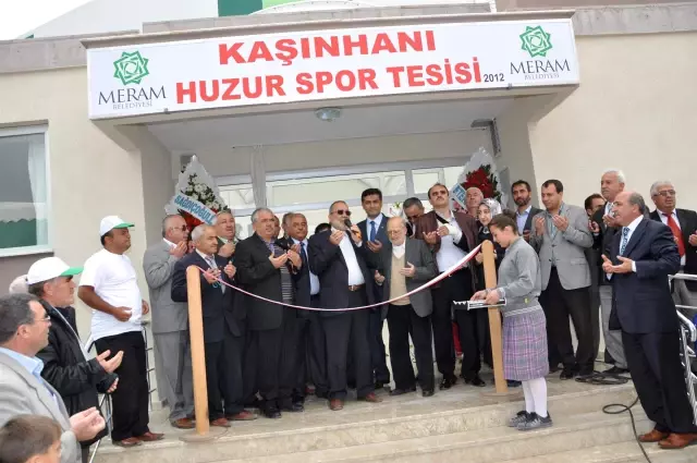 Meram'da Kaşınhanı Spor Tesisi Hizmete Açıldı