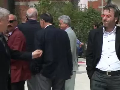 Belediye Başkanı'nın da Yargılandığı 'Rüşvet' Davası Başladı Belediye Başkanı'nın da Yargılandığı 'Rüşvet' Davası Başladı