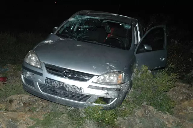 Emniyet Kemeri Sayesinde 6 Takla Atan Aractan Burunlari Bile Kanamadan Ciktilar Haberler