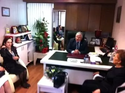 Akbulut Ziçev Vakfı Başkanı ile Görüştü Akbulut Ziçev Vakfı Başkanı ile Görüştü