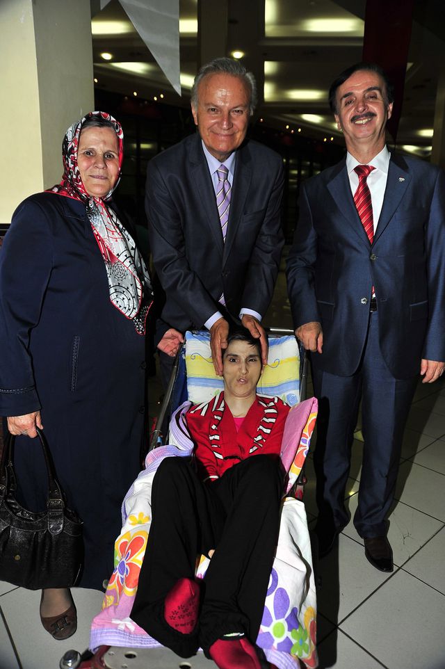 Engellilere Tekerlekli Sandalye Dağıtıldı Haberler