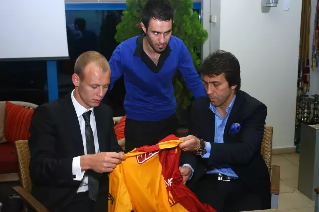 Futbol Oscarları Sahiplerini Buldu Futbol Oscarları Sahiplerini Buldu