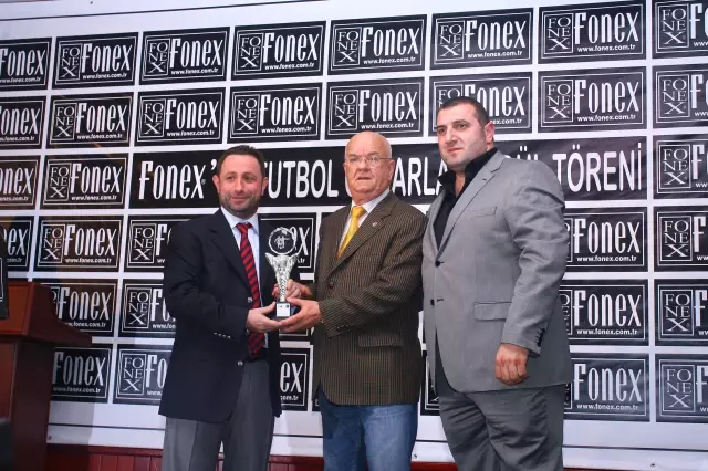 Futbol Oscarları Sahiplerini Buldu Futbol Oscarları Sahiplerini Buldu