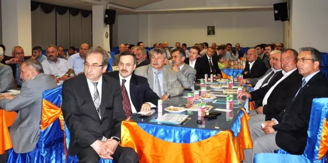 Vezirköprü Esnafına Müşteri İlişkileri Konferansı Vezirköprü Esnafına Müşteri İlişkileri Konferansı