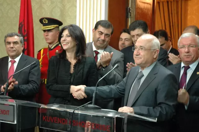 Arnavutluk'tan İzmir'e Expo Desteği Arnavutluk'tan İzmir'e Expo Desteği