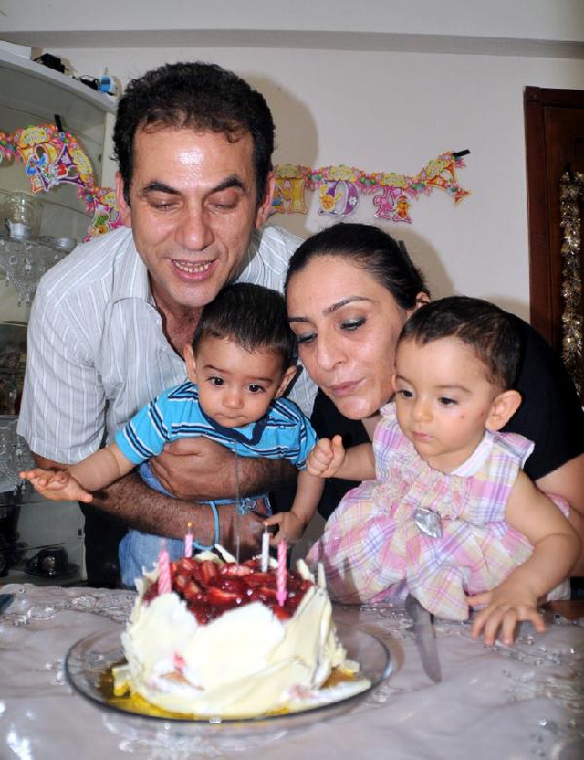 Tüp Bebek İkizler 1 Yaşında Haberler
