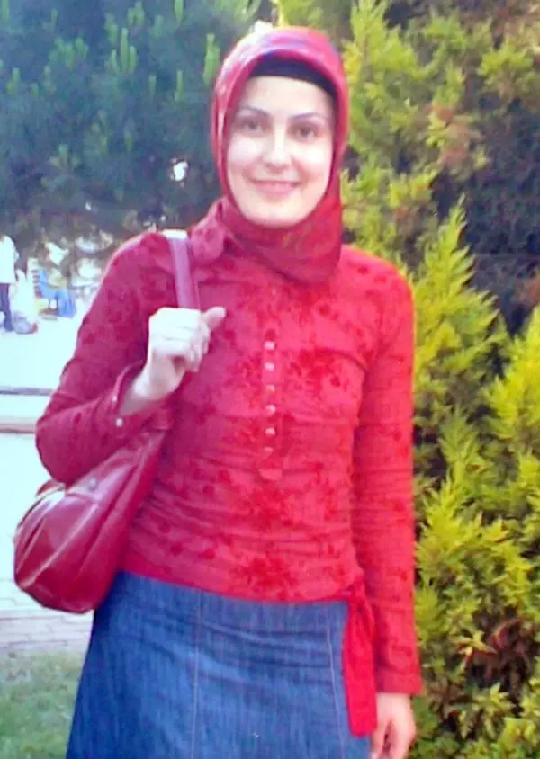 Ayrıldığı Sevgilisini Adliye Önünde Öldürdüğü Tabanca ile Önce Deneme Atışı Yapmış Ayrıldığı Sevgilisini Adliye Önünde Öldürdüğü Tabanca ile Önce Deneme Atışı Yapmış