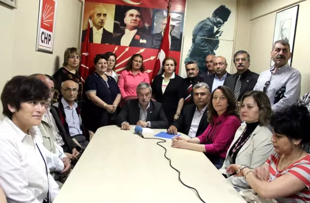 Karakaş, CHP İl Başkanlığına Yeniden Aday Oldu Karakaş, CHP İl Başkanlığına Yeniden Aday Oldu