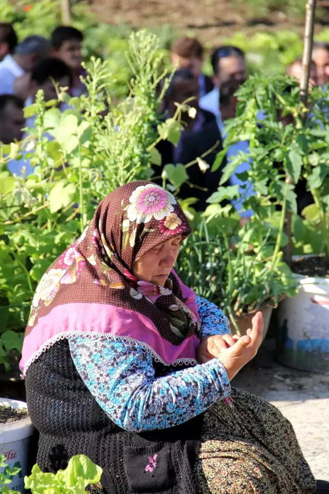 Maden Kazasında Ölen İşçi Defnedildi Maden Kazasında Ölen İşçi Defnedildi