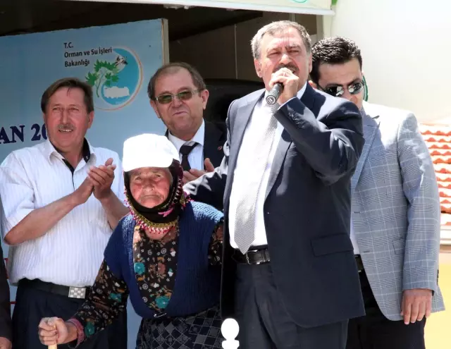 Bakan Eroğlu, Afyonkarahisar'da Gölet Temel Atma Törenine Katıldı
