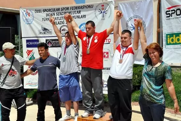 Down Sendromlu Sporculara Madalya Down Sendromlu Sporculara Madalya