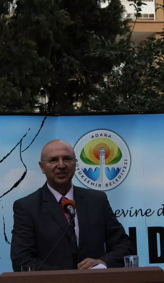 Adana'da Abidin Dino Sanat Parkı Açıldı Adana'da Abidin Dino Sanat Parkı Açıldı