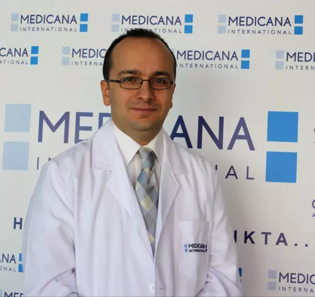 Deniz Ve Havuzda Kulak Sagligina Dikkat Samsun